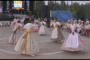 Sant Jordi, centenars de persones participen en la Fideuada Popular