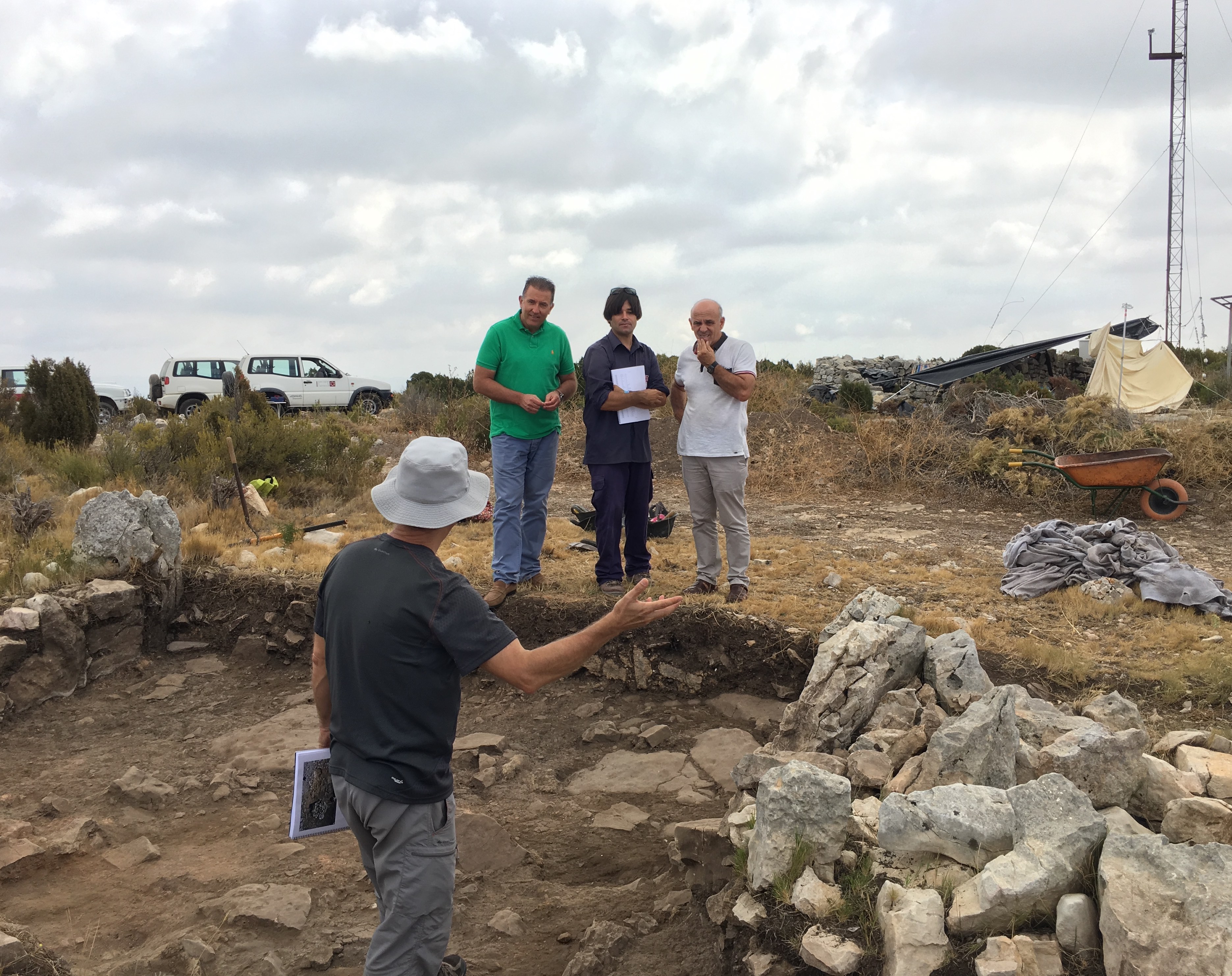 La Diputació inicia noves excavacions arqueològiques al jaciment de Tossal de la Vila