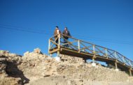 Vinaròs, acaben les feines d'instal·lació d'una passarel·la al poblat iber