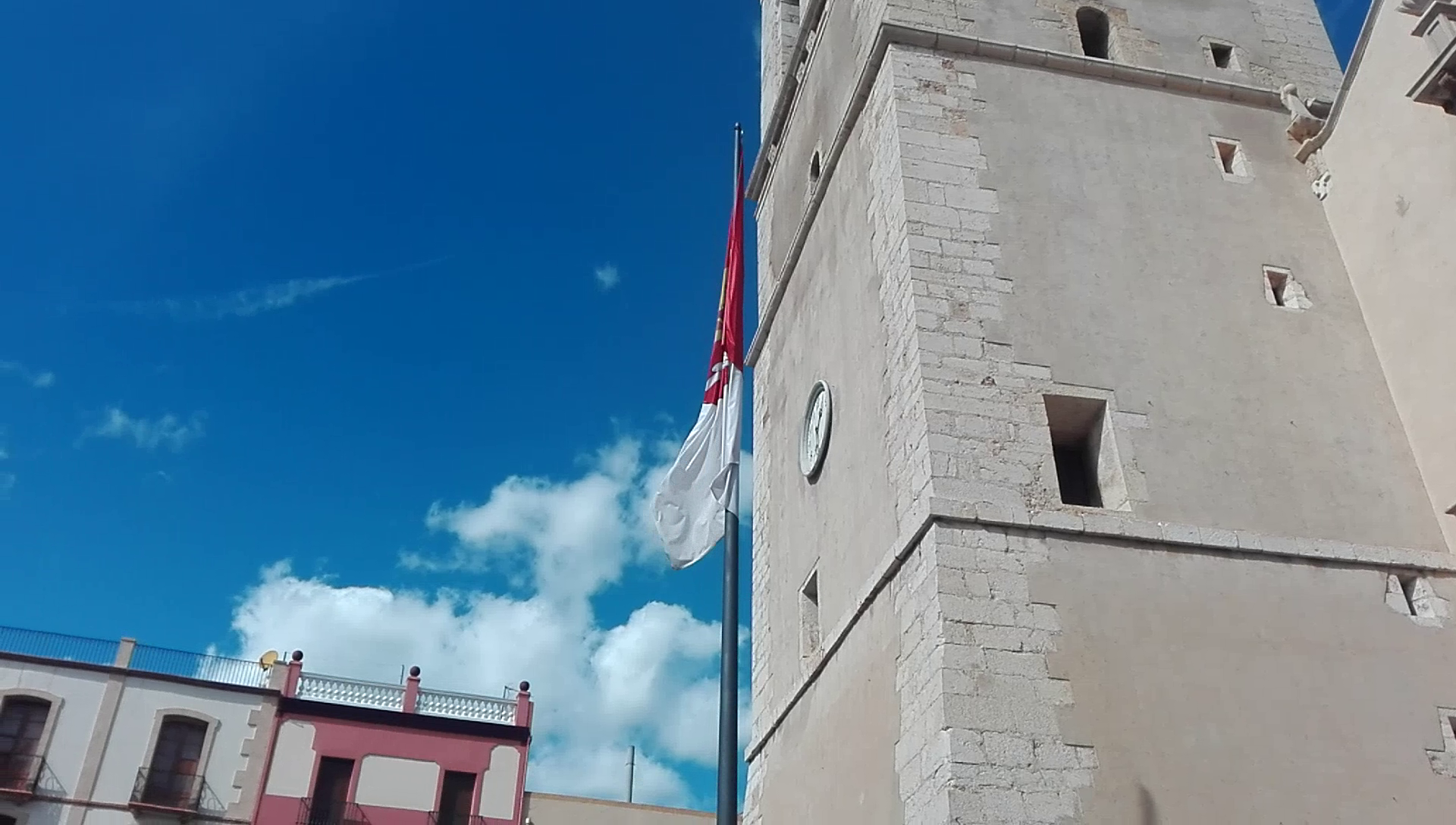 Vinaròs, el PP denuncia que l'hissada de la bandera de la ciutat va costar 4.000€