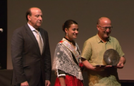 Vinaròs; entrega de l'Alé Vinarossenc 2018 a Tian Gombau 24-06-2018