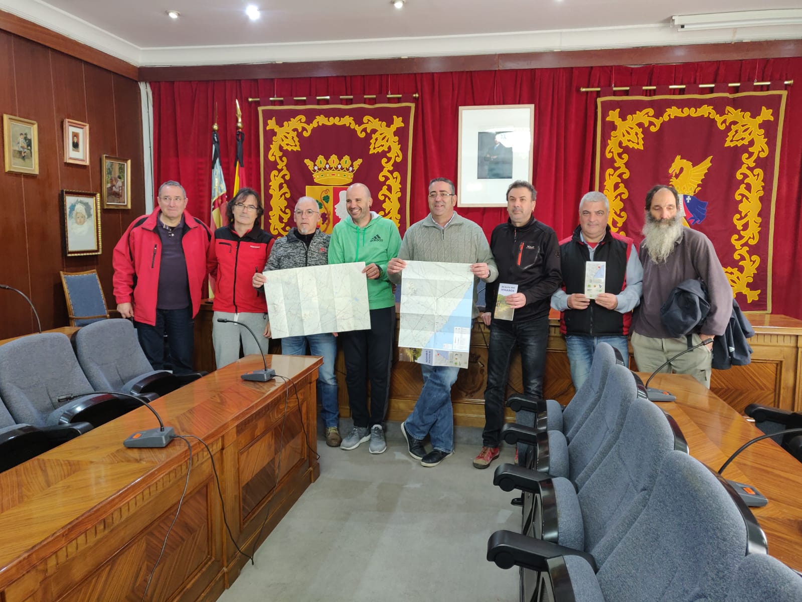 Vinaròs presenta el primer plànol de rutes senderistes al voltant del terme municipal