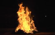 Vinaròs; Encesa de la Foguerada de Sant Antoni a la Plaça Corts Valencianes de Vinaròs 16-01-2019