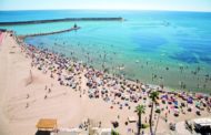 Benicarló les platges del Morrongo i la Caracola renoven les Banderes Blaves