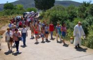 Canet celebra la festa de Santa Isabel amb la romeria fins a l'ermita