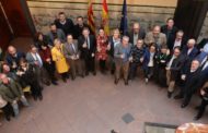 Ximo Puig assisteix a la copa de Nadal amb els mitjans de comunicació de Castelló