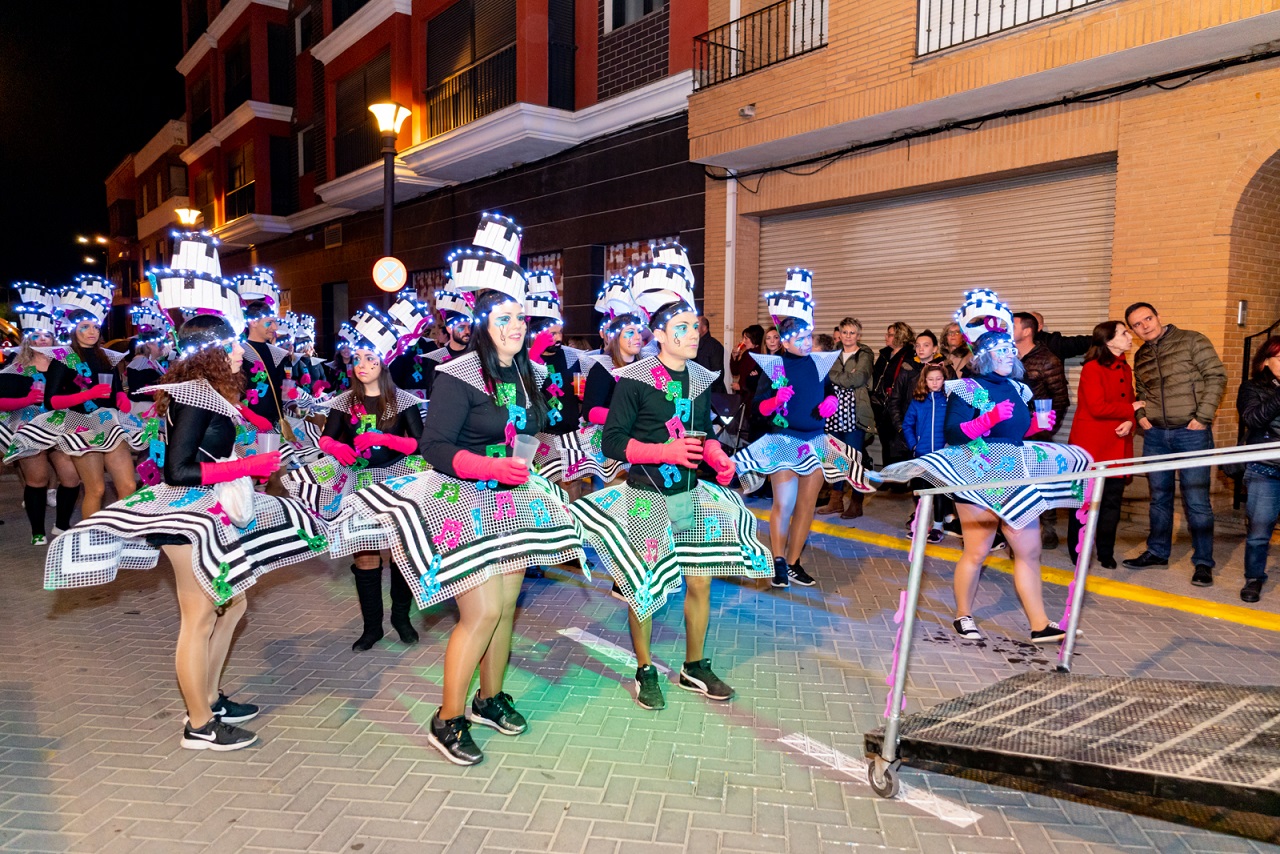 L'Ajuntament d'Alcalà-Alcossebre amplia les zones de seients per presenciar les desfilades de Carnaval