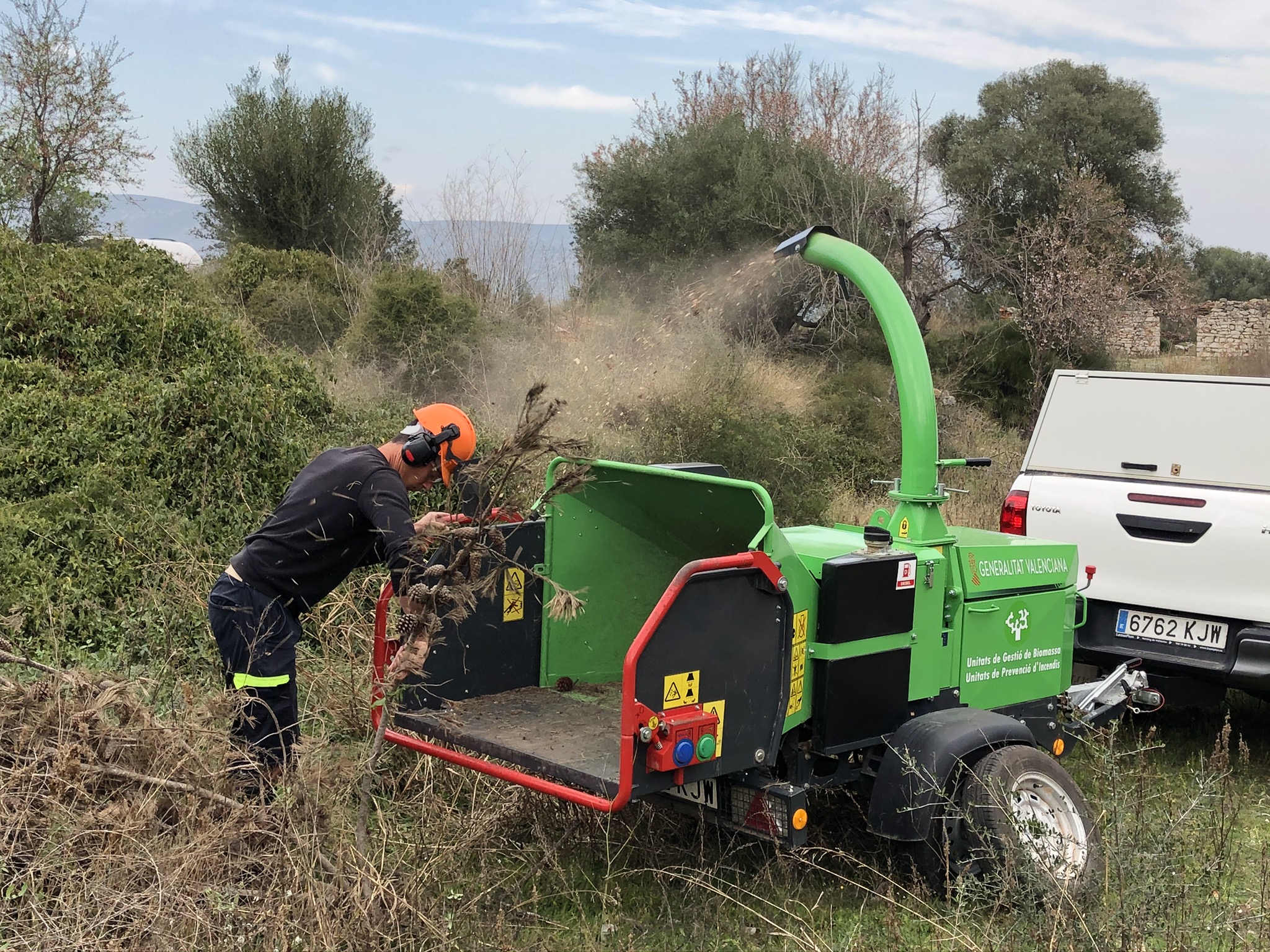 La Generalitat i el Parc Natural de la Serra d´Irta realitzen una demostració del servei de trituració de restes agrícoles