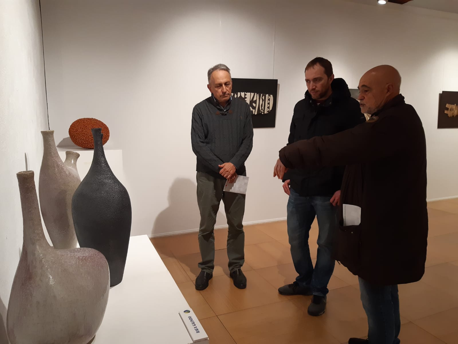El Museu de la Ciutat de Benicarló acull l’exposició col·lectiva «Ceramistes contemporanis castellonencs»