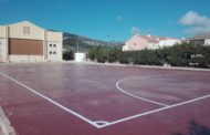 Finalitzen les obres de reparació i millora de la pista poliesportiva de Rossell