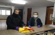 Peníscola posa a la disposició de la gent del camp les mascaretes elaborades pels voluntaris