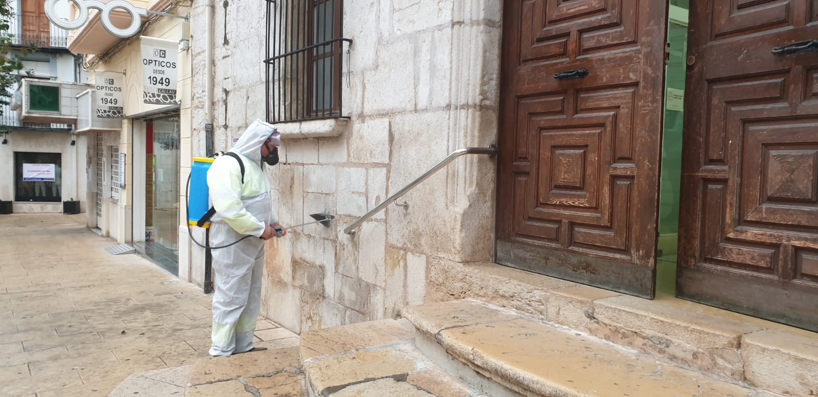 Es posen en marxa treballs de desinfecció a Vinaròs