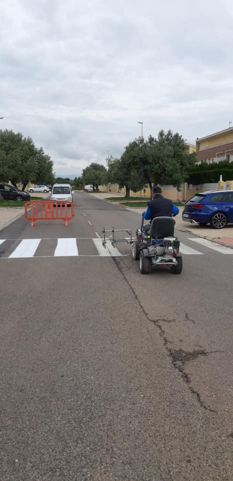 S'aprofita el poc trànsit per al pintat de la senyalització horitzontal d'alguns carrers de Benicarló