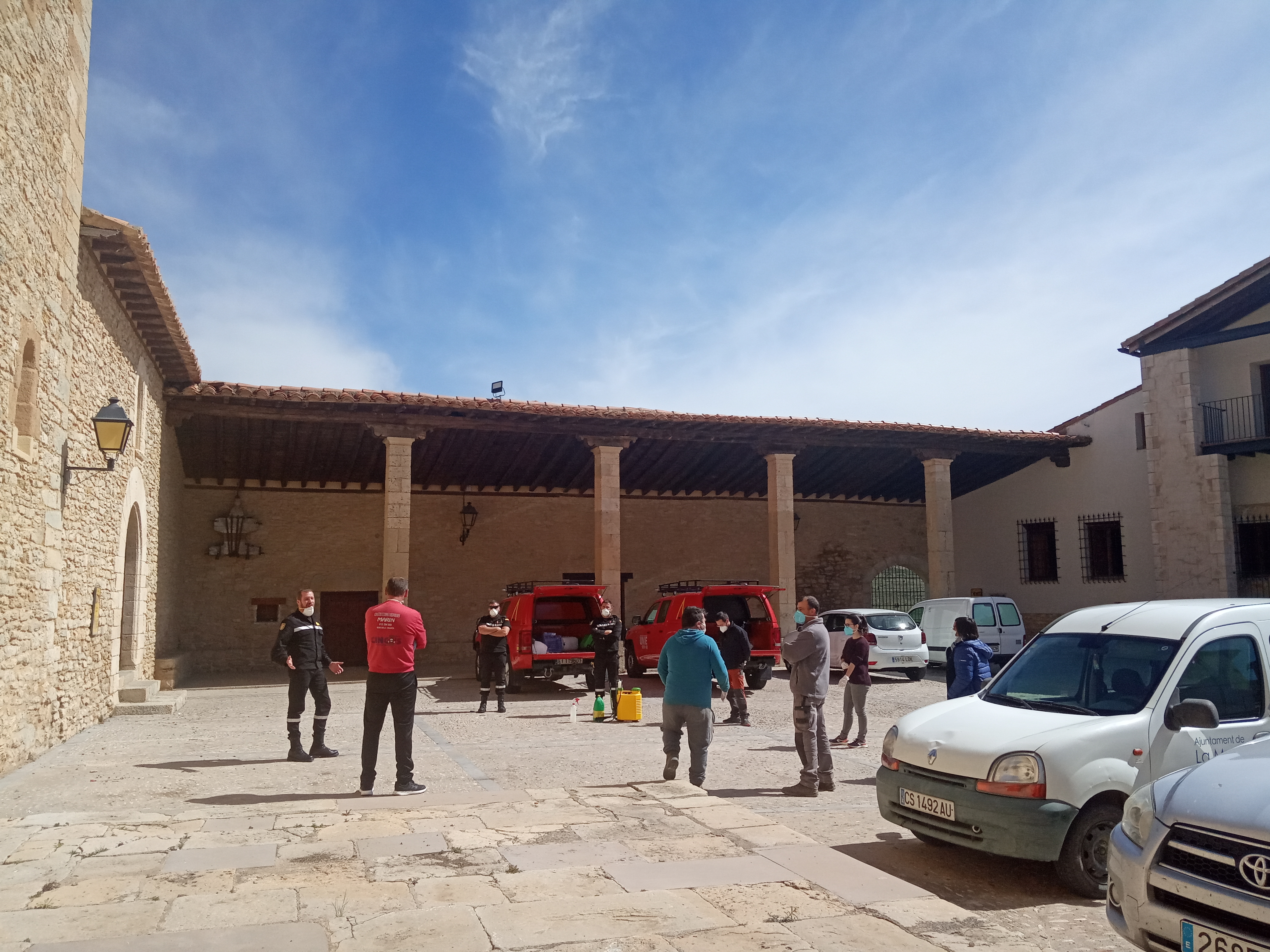 Castellfort acull un curs de la UME sobre treballs de desinfecció