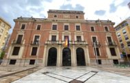 La Diputació de Castelló oneja les banderes a mitja asta i guarda 3 minuts de silenci en record de les víctimes