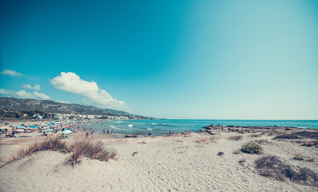 Alcalà-Alcossebre denúncia l'ambigüitat dels protocols de platges i que es trasllade la responsabilitat als municipis