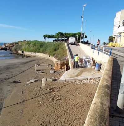Els treballs de reparació del litoral de Vinaròs avancen a bon ritme