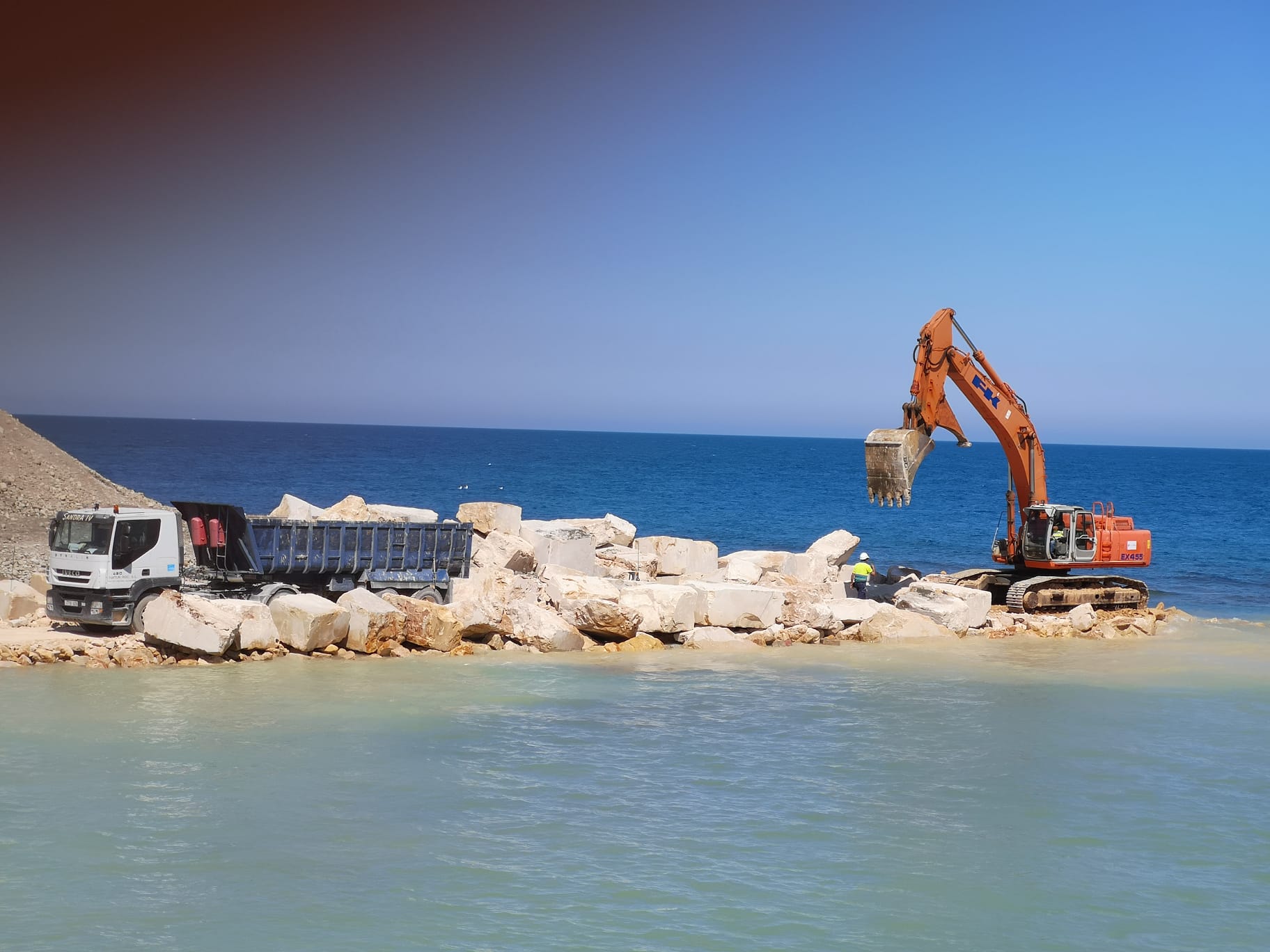 Continuen a bon ritme les obres en el litoral de Vinaròs
