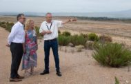 Martí enalteix la plataforma industrial i el centre de manteniment per a l'aeroport de Castelló