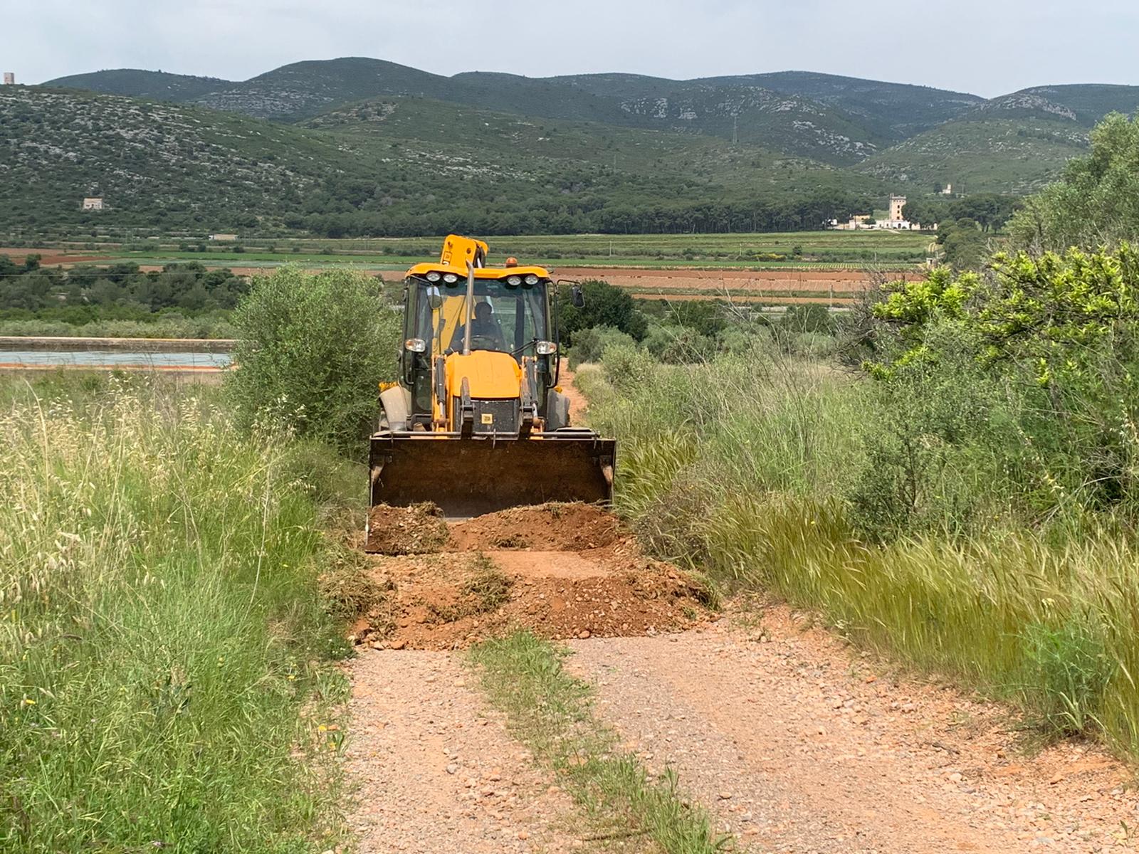 Santa Magdalena arregla els camins destrossats per l'últim temporal de pluja