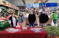 L’Ajuntament de Benicarló reparteix mascaretes protectores als treballadors del comerç i la restauració