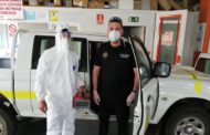 El taller Crisauto de Càlig desinfecta amb ozó de manera gratuïta els dos vehicles municipals