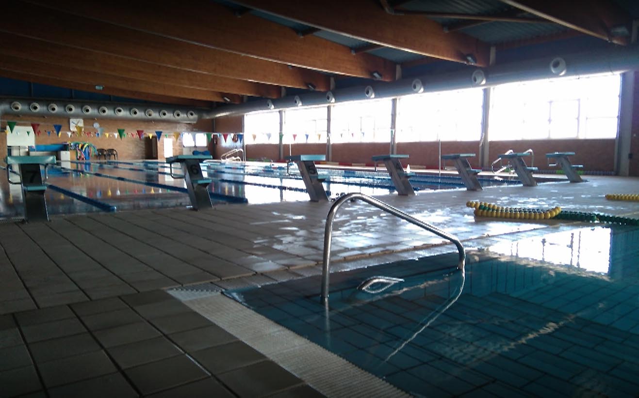 La piscina municipal de Benicarló no s'obrirà fins que no s'adjudique