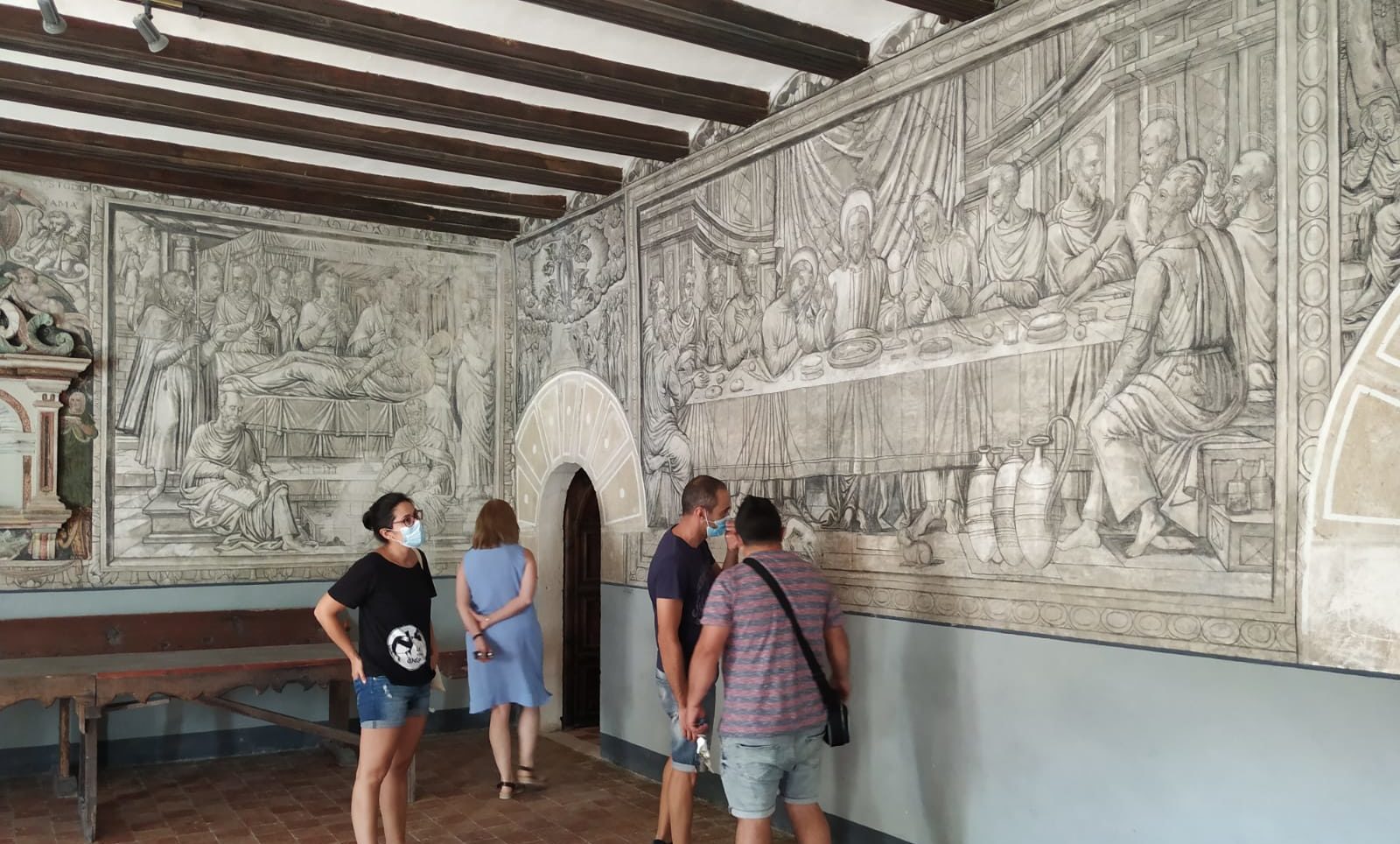 Desenes de visitants coneixen els secrets de la Mare de Déu de la Font de Castellfort