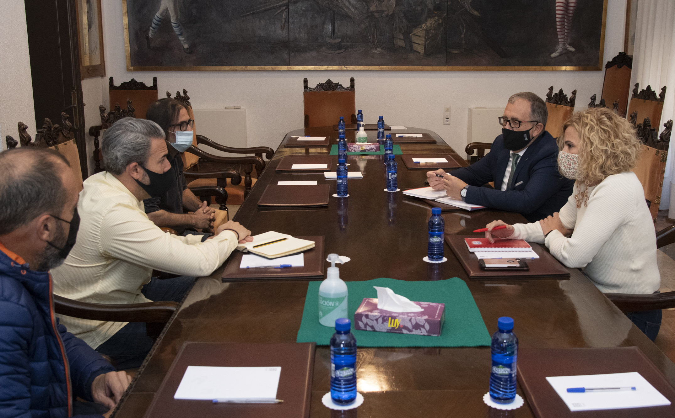 Martí mediarà davant la Generalitat i els ajuntaments per a trobar vies per a l'obertura de l'oci nocturn