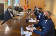 Martí planteja a la ministra Política Territorial la urgència d'agilitar els tràmits administratius en els xicotets ajuntaments