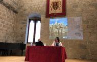 Peníscola descobreix els detalls de la rehabilitació del castell en una conferència de Pepa Balaguer