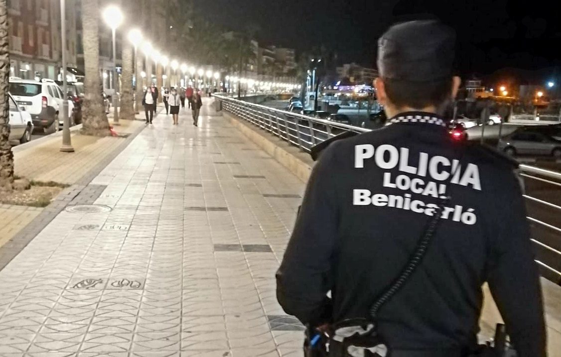 Benicarló estrena el nou estat d'alarma interposant 15 denúncies durant el cap de setmana