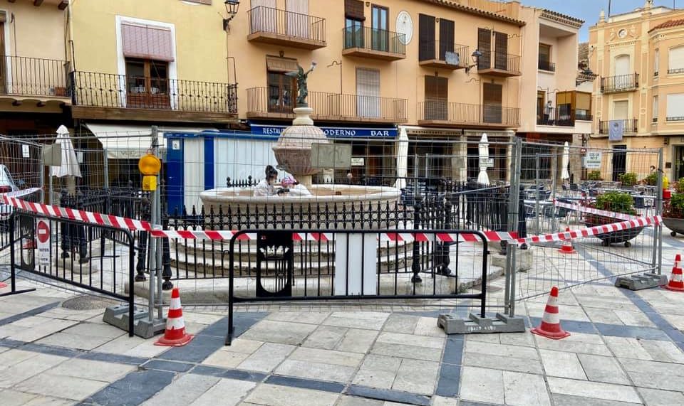 Sant Mateu restaura l'emblemàtica font de l'Àngel