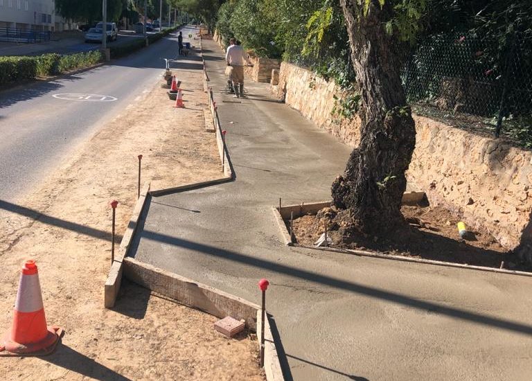 L'Ajuntament d'Alcalà-Alcossebre executa obres de millora d'accessibilitat i construcció i reparació de voreres