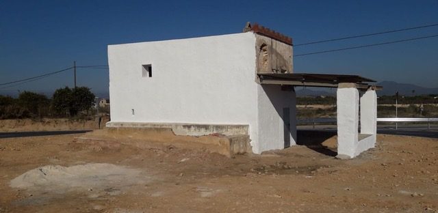 L'àrea d'Obres i Serveis de l'Ajuntament de Vinaròs millora la zona del carril lúdic
