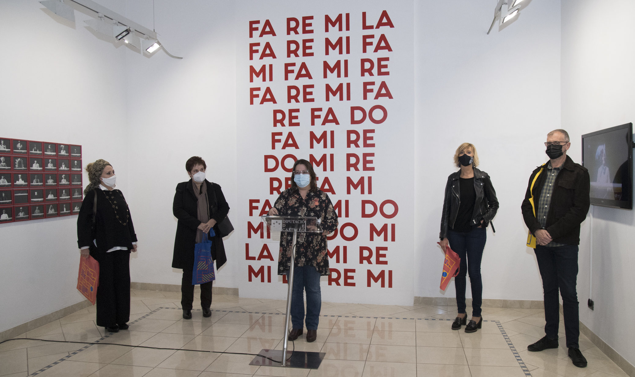 La Diputació celebra el Dia Internacional dels Museus amb la transgressió i la força de 'La-Re-Mi-La' de Santos