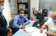L'Ajuntament de Peníscola renova el conveni amb COCEMFE Maestrat