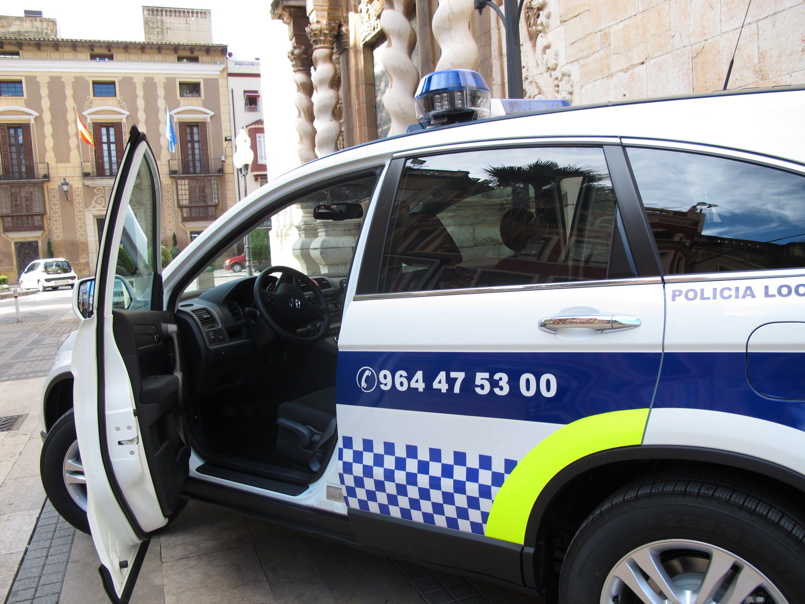 Surt a licitació el subministrament de tres vehicles patrulla per a la Policia Local de Benicarló