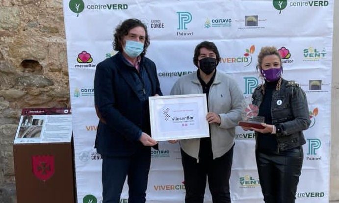 Les Coves rep el guardó de Viles en Flor Comunitat Valenciana per potenciar els espais verds urbans