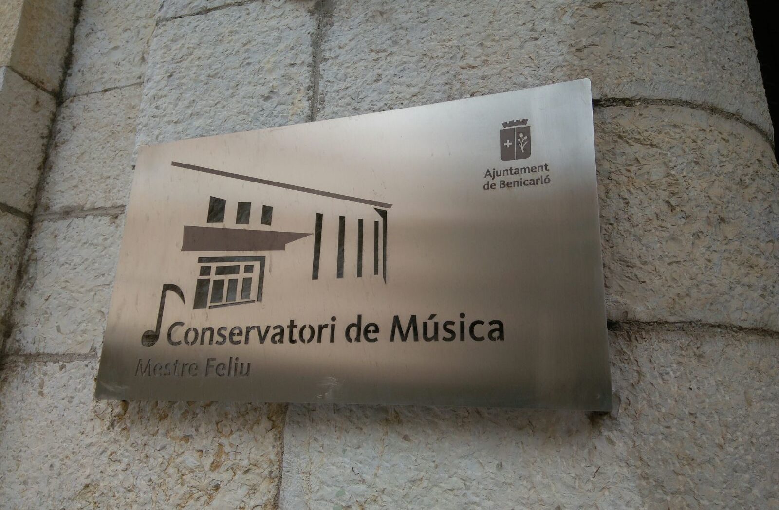 El Consell acorda integrar en la Xarxa de la Generalitat cinc conservatoris professionals de música i dansa