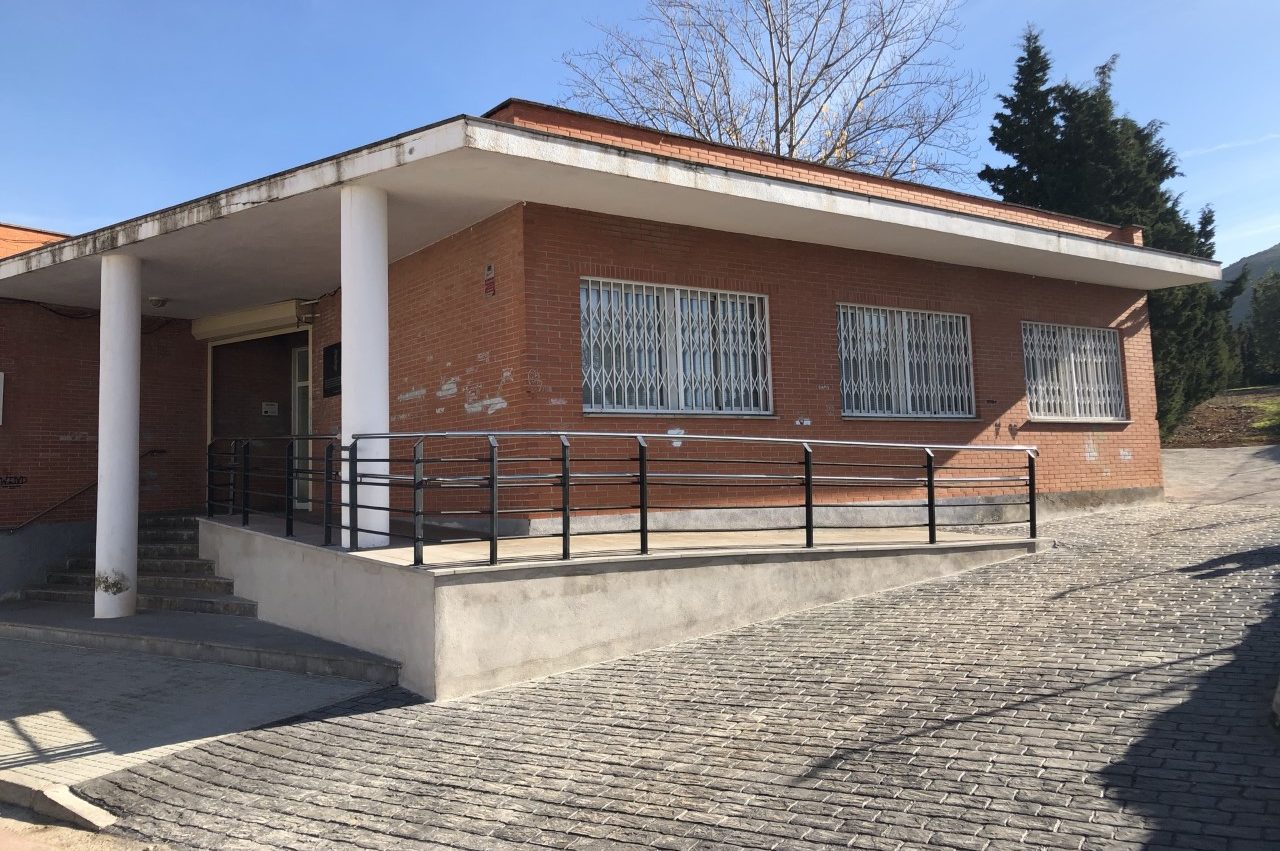 Finalitzen les obres de millora de l'accessibilitat del Consultori Mèdic de Santa Magdalena