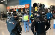 La Policia de la Generalitat inspecciona 299 establiments i sanciona a 4 per incomplir la normativa el cap de setmana