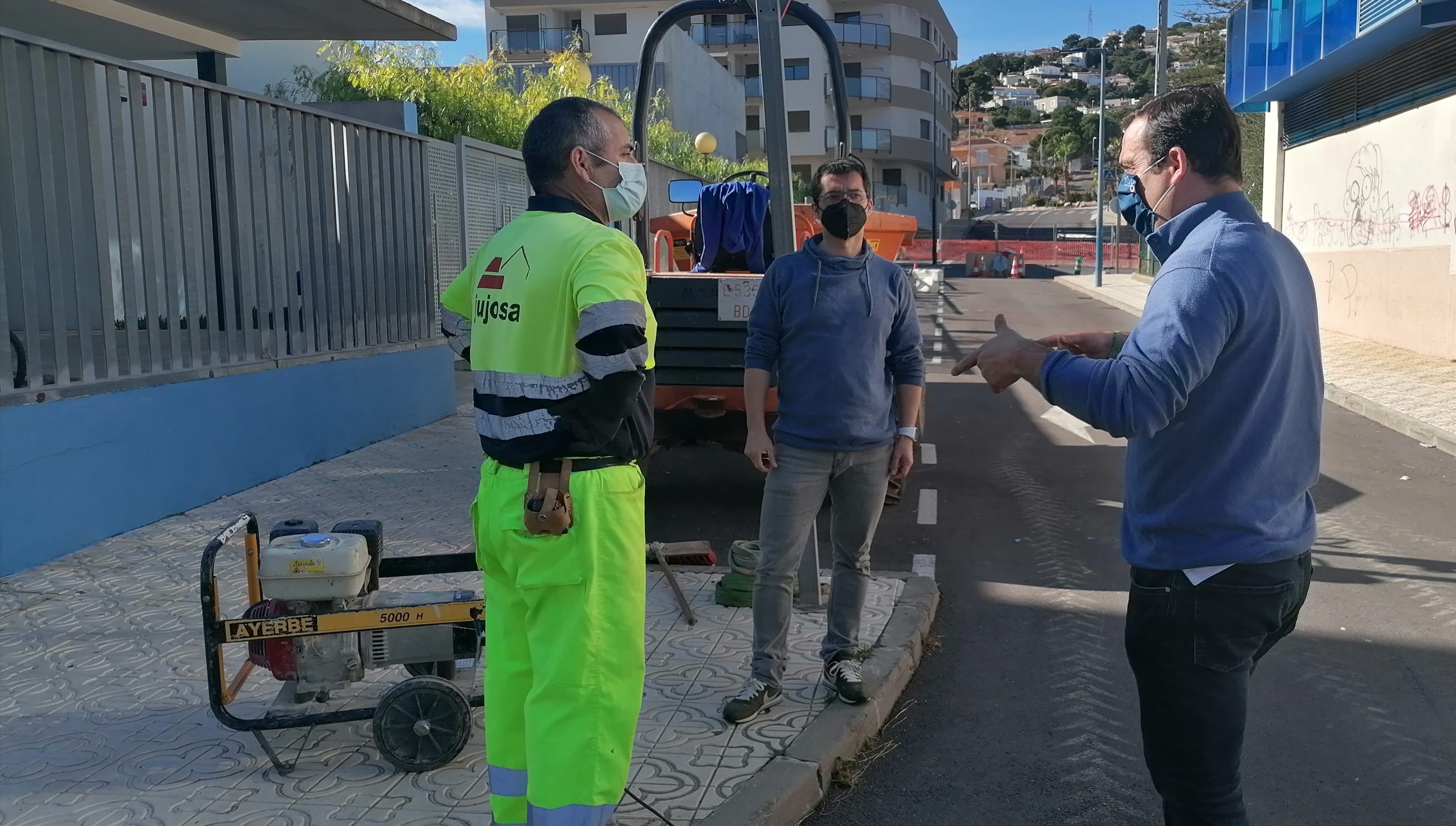 L'Ajuntament de Peníscola inicia les obres de conversió en zona de vianants del carrer de l'institut