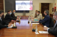 Puig es reuneix amb representants del sector de l'hostaleria per a traslladar-los les ajudes del 'Pla Resistir'