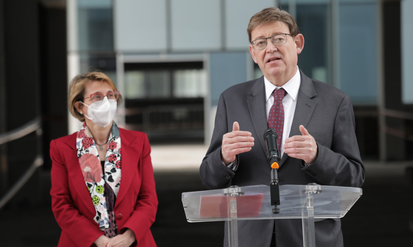 Puig avança que la Facultat de Ciències de la Salut de l'UJI estarà operativa el curs 2022-23