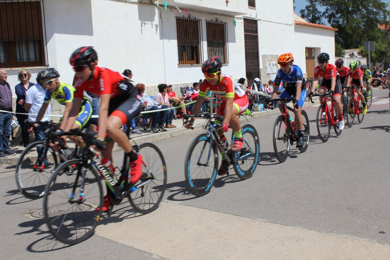 Santa Magdalena acull l'1 de maig la reunió provincial de les Escoles de Ciclisme