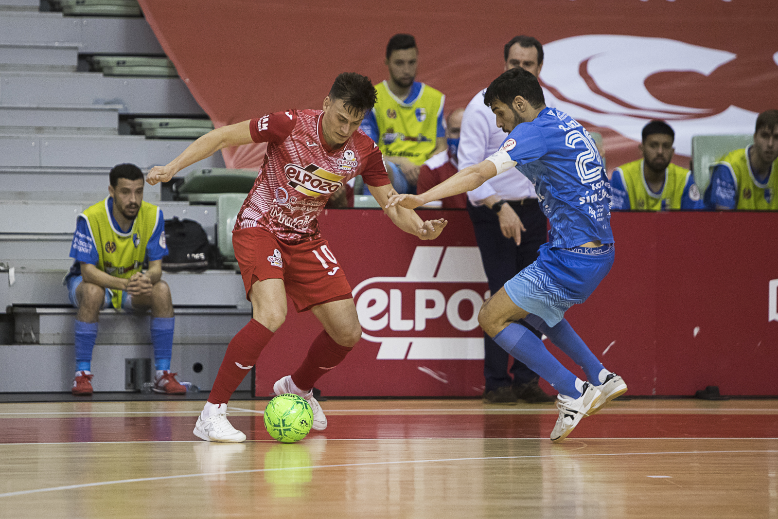 El Peníscola Globeenergy aconsegueix un triomf històric a Múrcia i s'acosta a la salvació (3-4)