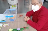 Tírig celebra el Dia de la Mare amb manualitats