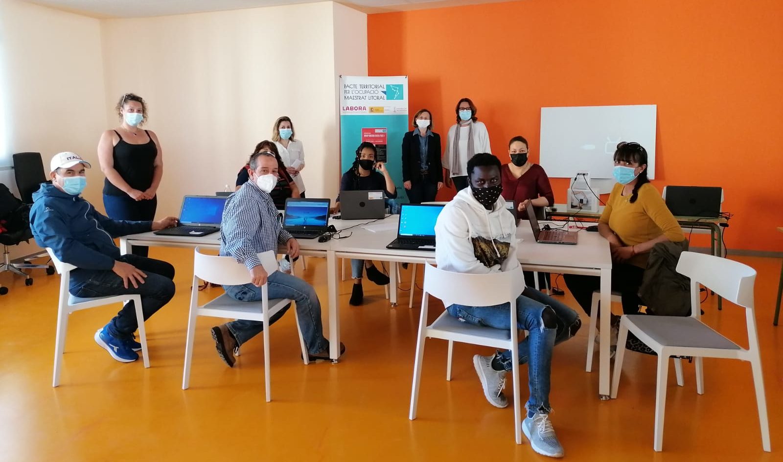 Peníscola realitza un curs d'alfabetització digital, impulsat des d’OBSEDI i Serveis Socials