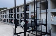 Benassal compra un elevador portafèretres per a agilitzar els enterraments als nínxols més alts